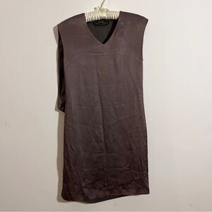 Brown Sleeveless V-Neck Dress